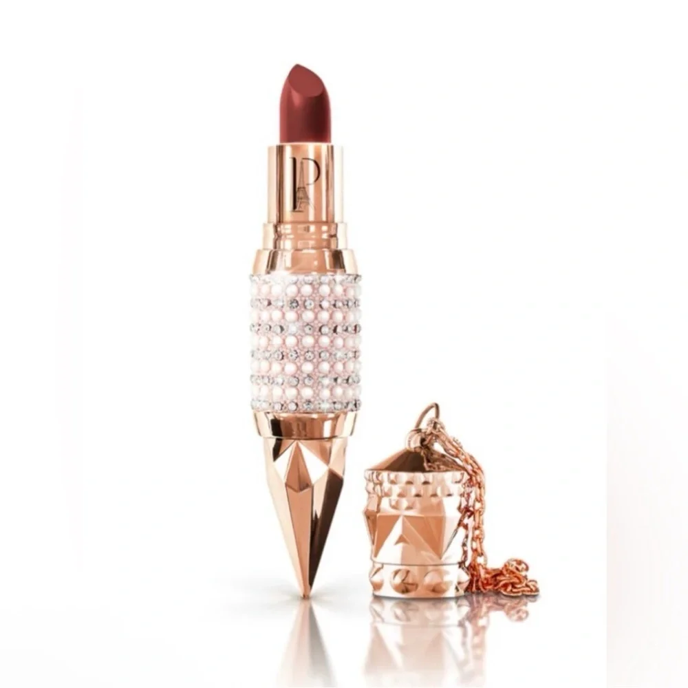 Kisses Prestige Diamond Red Shiny Lipstick NWT